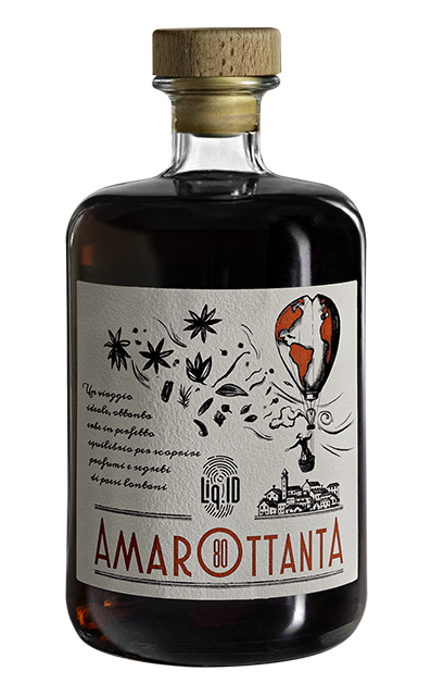 Amarottanta, l’amaro – parte della nuova Premium Collection di Liq.ID, la linea di spirits private label di Partesa